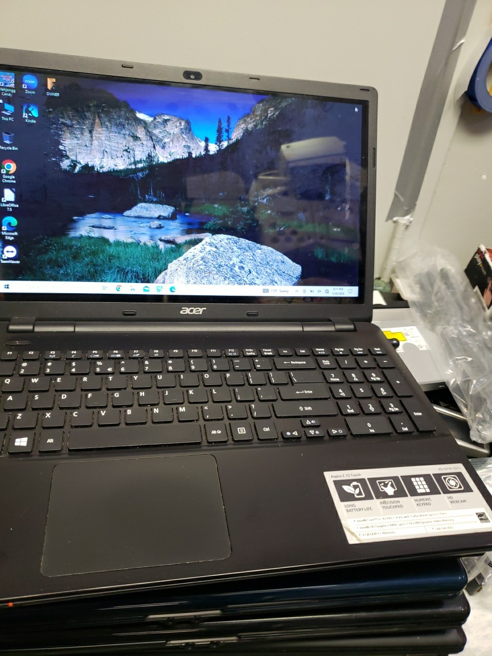 Acer Aspire E5-571P-55TL QUAD i5-4210U 1.7GHz 4GB WIN 10 NO POWER CORD FREE SHIP