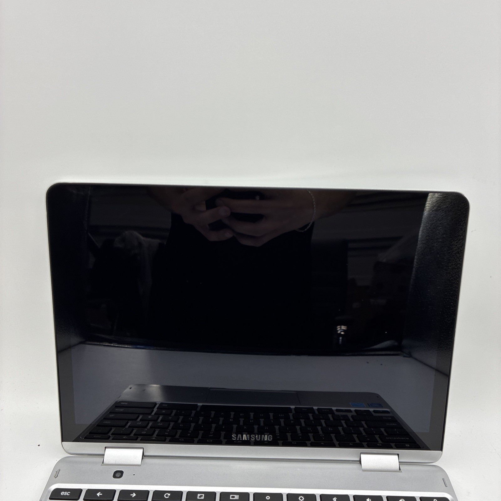 Samsung ChromebookPlusV2 XE520QAB-K04US – For Parts (L20)