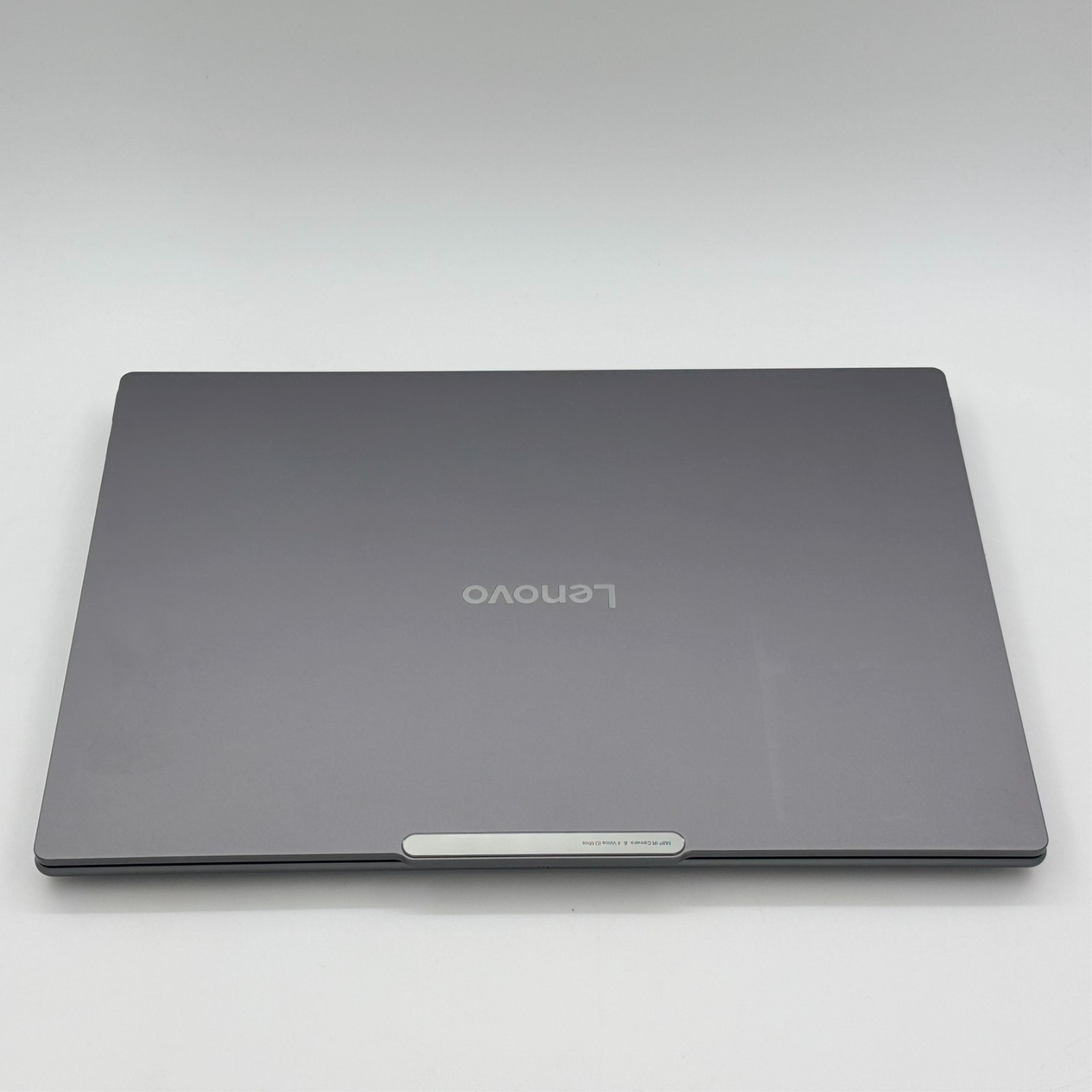 Lenovo Yoga Pro 9i 16″ 2.8K OLED Touch Ultra 9 285H RTX 5050 32GB 1TB Luna Grey