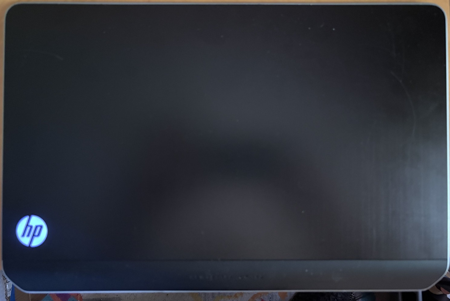 HP Envy DV6 AMD A8-4500M APU-Radeon Graphics, 16 GB RAM, 2 TB HD Windows 10 Pr0