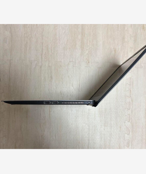 VAIO Z clamshell model VZJ131 memory 16GB SSD256GB Core i5-6267U Windows10