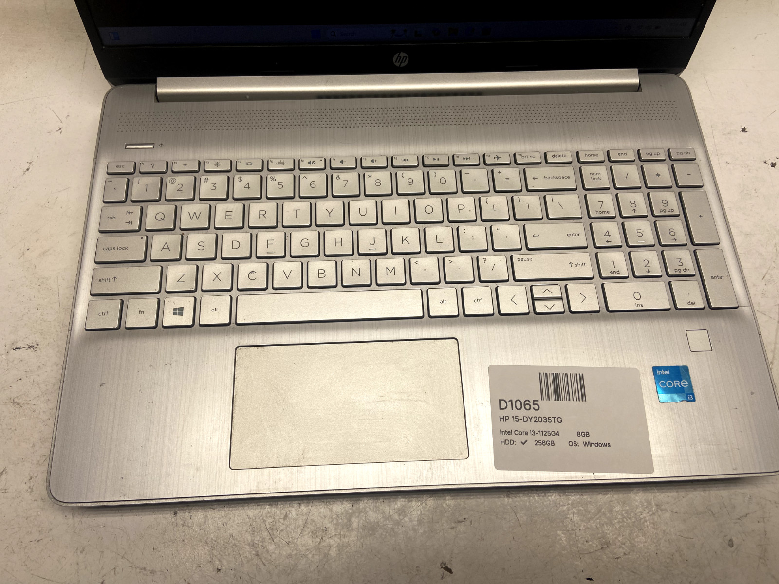HP 15-DY2035TG Intel Core i3-1125G4 2GHz 8GB 256GB SSD Windows 11 READ