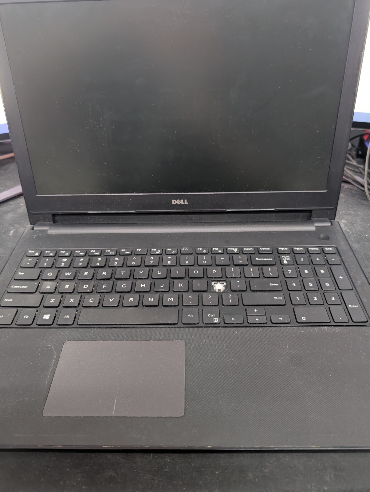Dell Inspiron 3558 i3-5015U @ 2.10GHz, no memory, no ssd, tested working