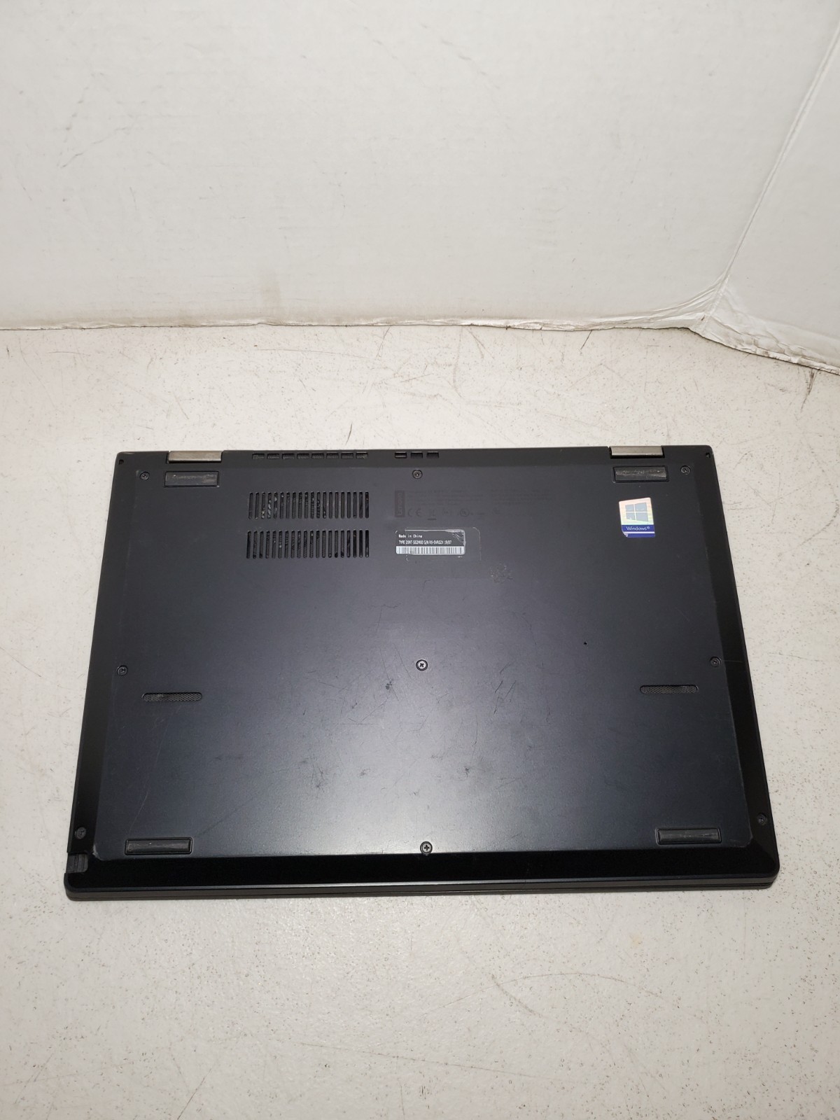 Lenovo ThinkPad Yoga L390 Intel Core i5-8265U 8GB RAM No SSD/OS! #69