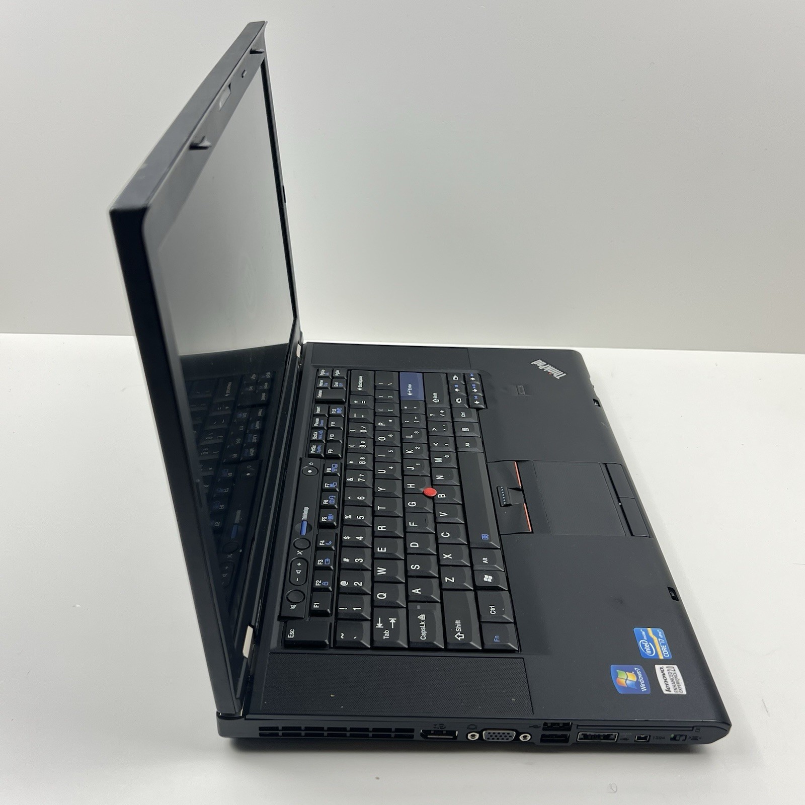Lenovo ThinkPad T520 Intel i7-2640M 8GB 320GB HDD Linux Mint OS w/Charger|ELP100