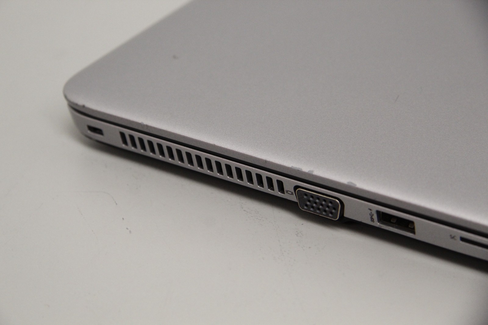 HP EliteBook 840 G3 14″ Laptop Intel Core i7-6600U 2.60GHz 16GB RAM No SSD