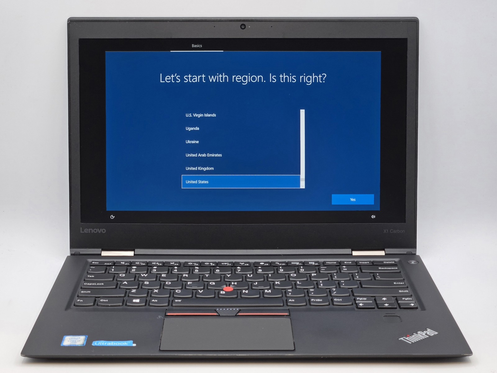 Lenovo ThinkPad X1 Carbon (Gen 4) 14″ FHD I7-6600U 256GB SSD 16GB W10P Webcam