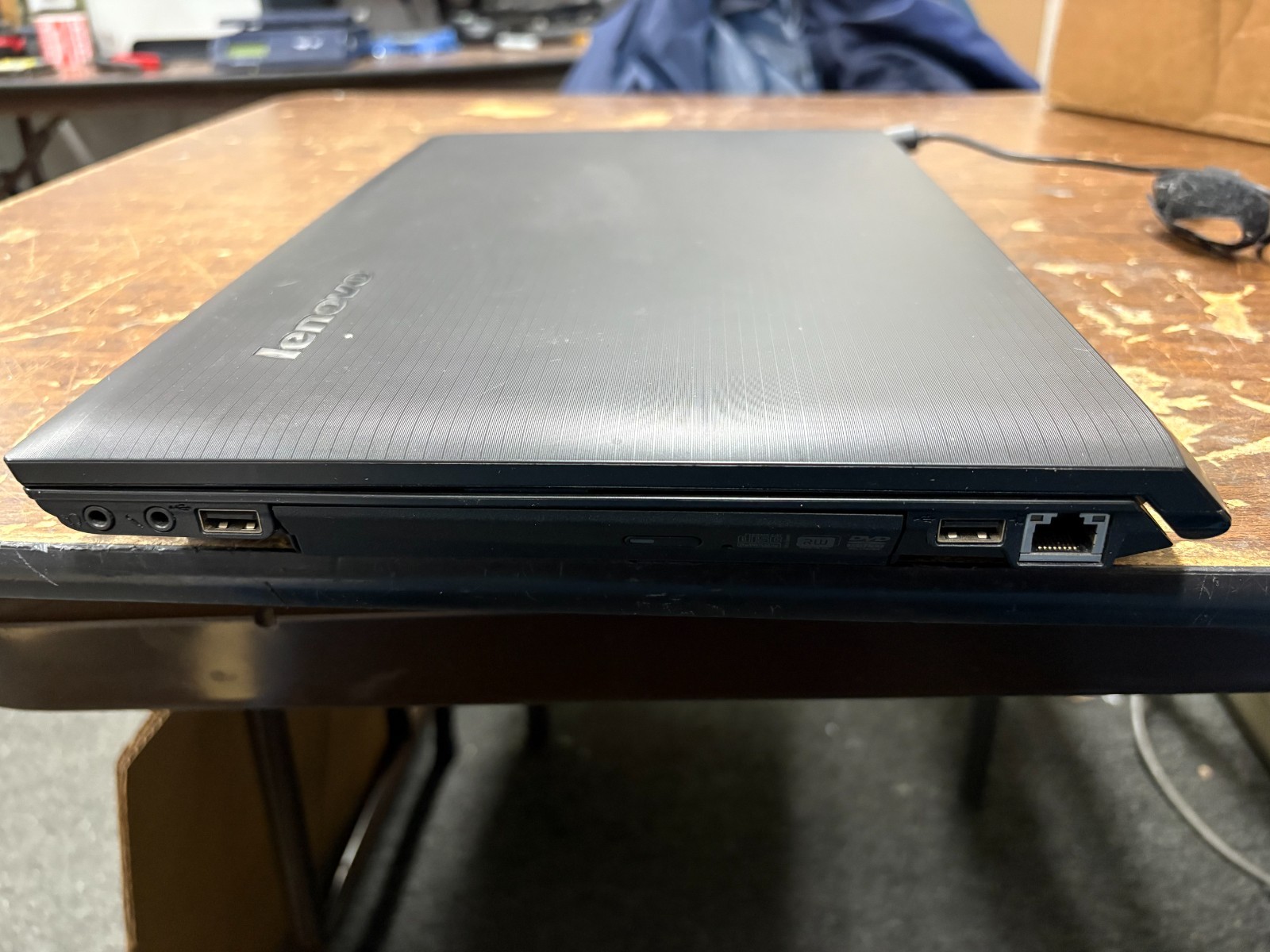 LENOVO B570 Laptop w/ Intel Pentium CPU B940 2.00 GHZ 4 GB | No HD No OS