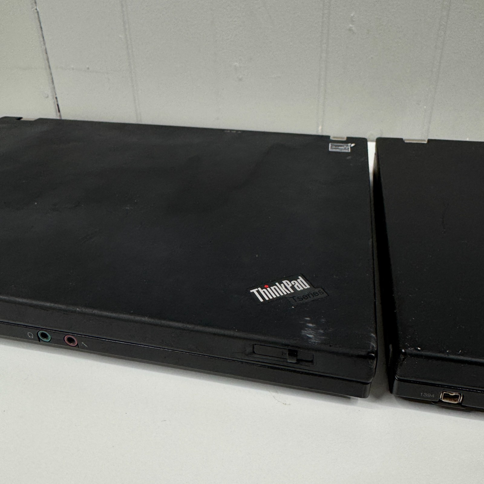Lenovo ThinkPad T61 No HDD No Charger Set of 2 For PARTS ONLY UNTESTED | READ