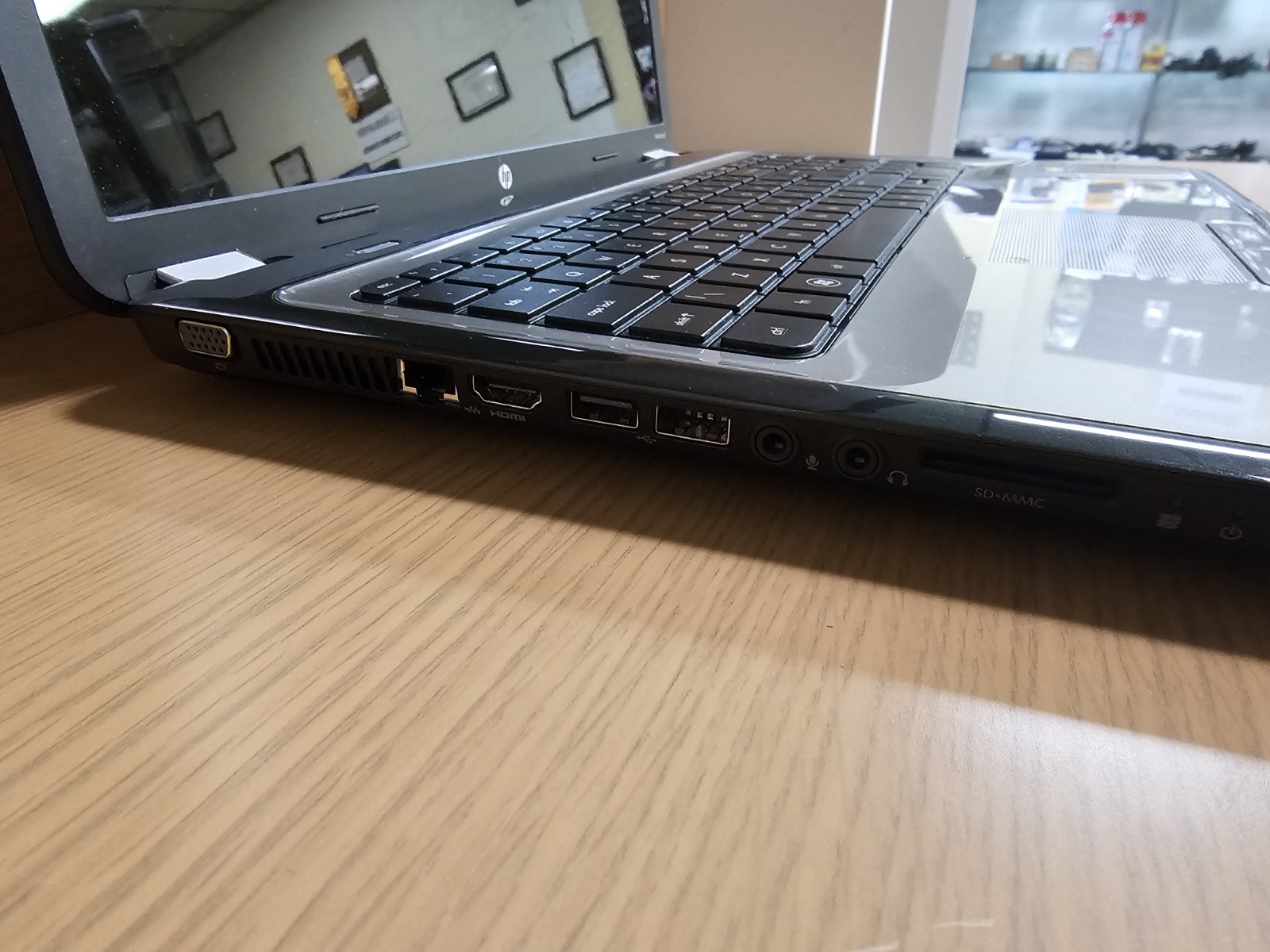hp pavilion g7 for parts or non working