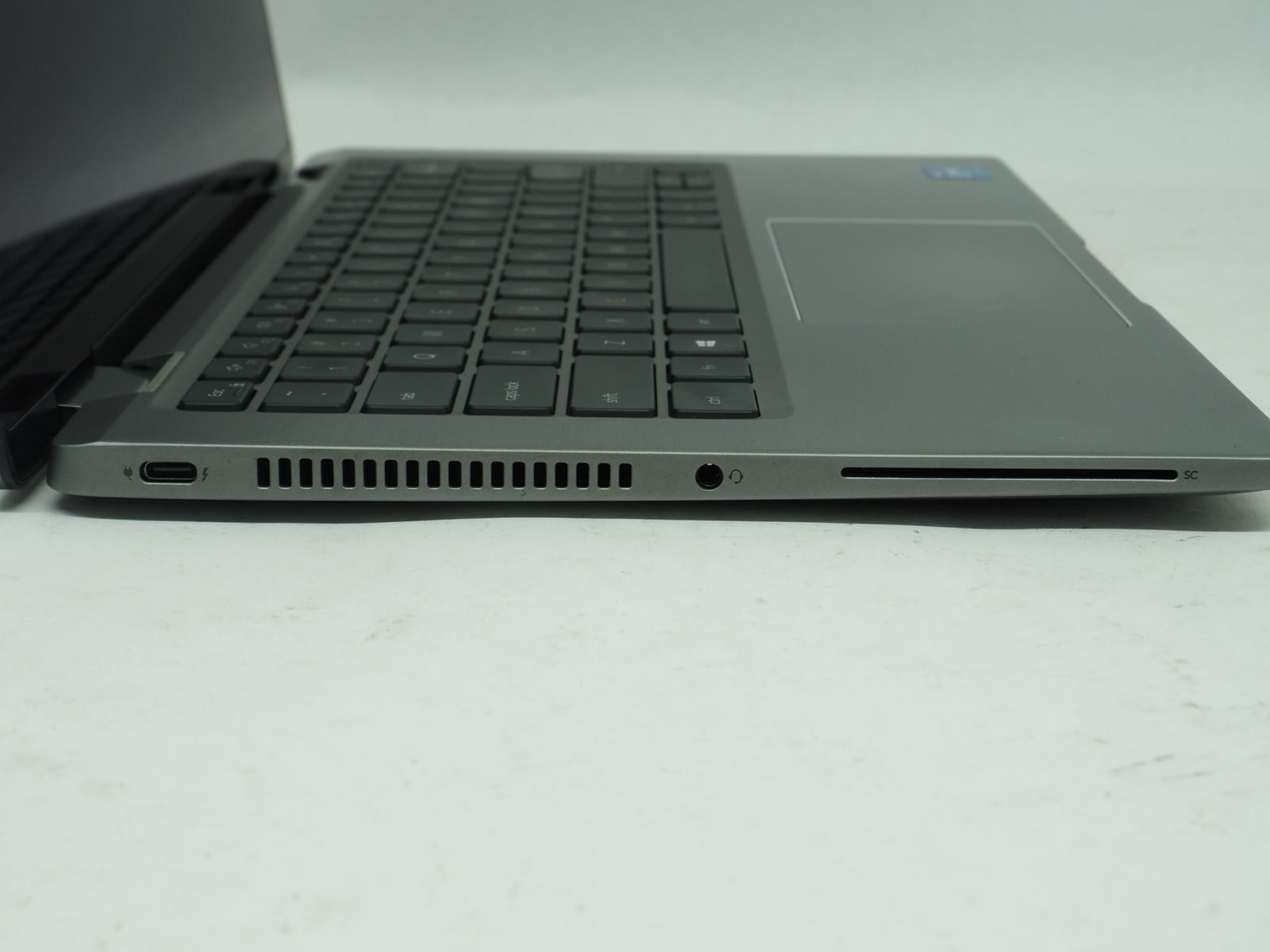 DELL LATITUDE 7420 14″ Intel i7-1185G7 3.00GHz 16GB RAM 256GB No Adapter Grade C