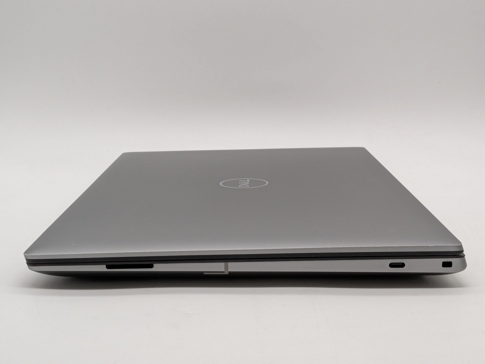 Dell Precision 5680 16″ FHD+ 13TH I9-13900H 1TB SSD 64GB W11P RTX 3500 Warranty