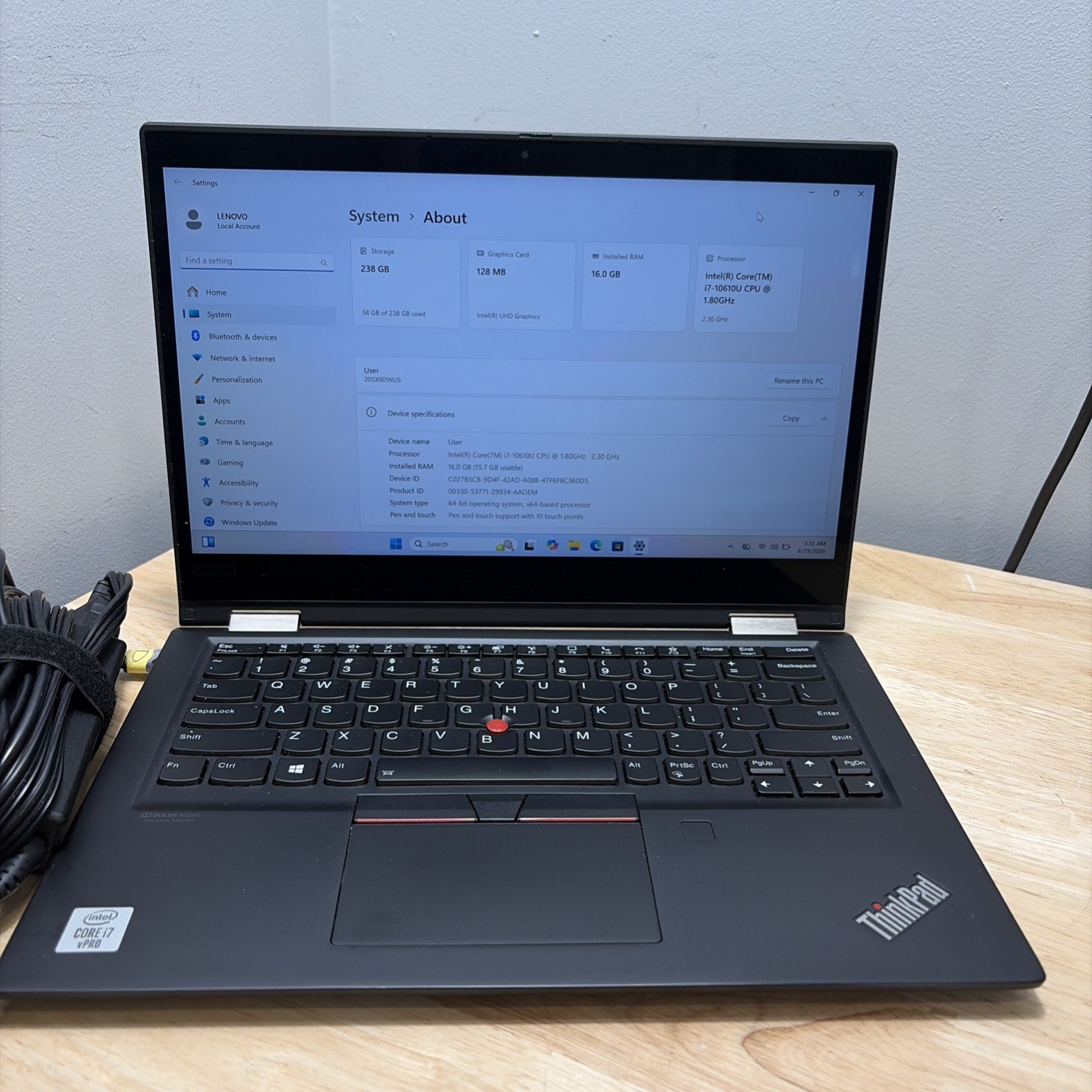 Lenovo ThinkPad X13 Gen 1 13.3″ Core i7-10610U 1.8GHz 16GB 256GB Touch Win11~