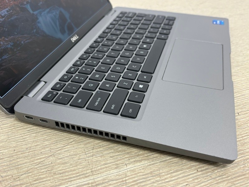 Dell Latitude 5420 14″ FHD Laptop i5-1135G7 16GB 512GB Win11 Pro Wifi Backlit