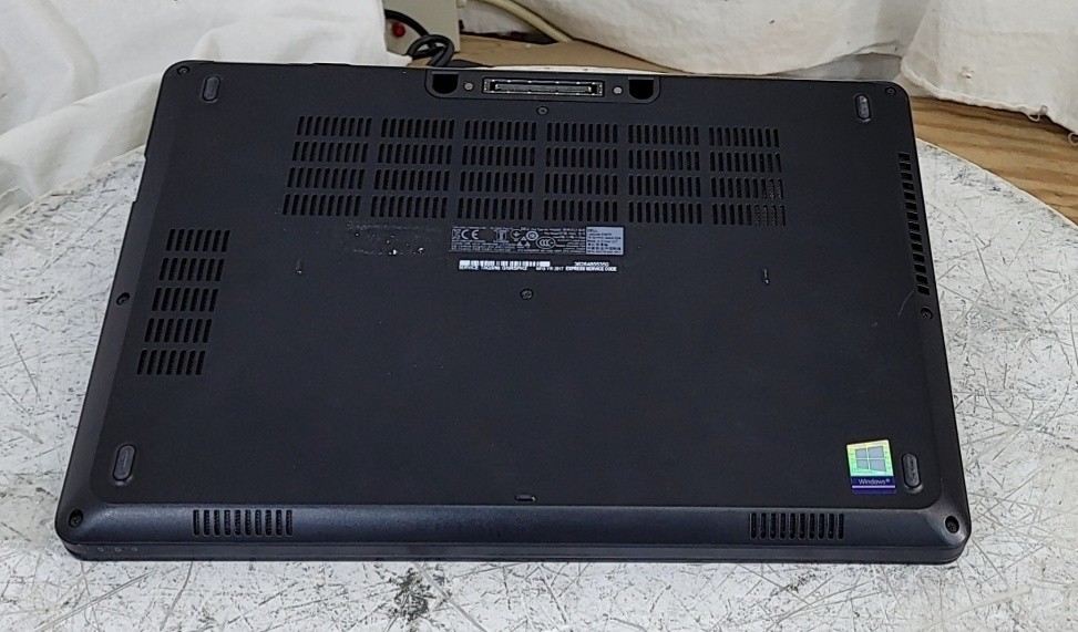 DELL LATITUDE E5470 Laptop Core I5-6440HQ 8GB 256GB SEE NOTES