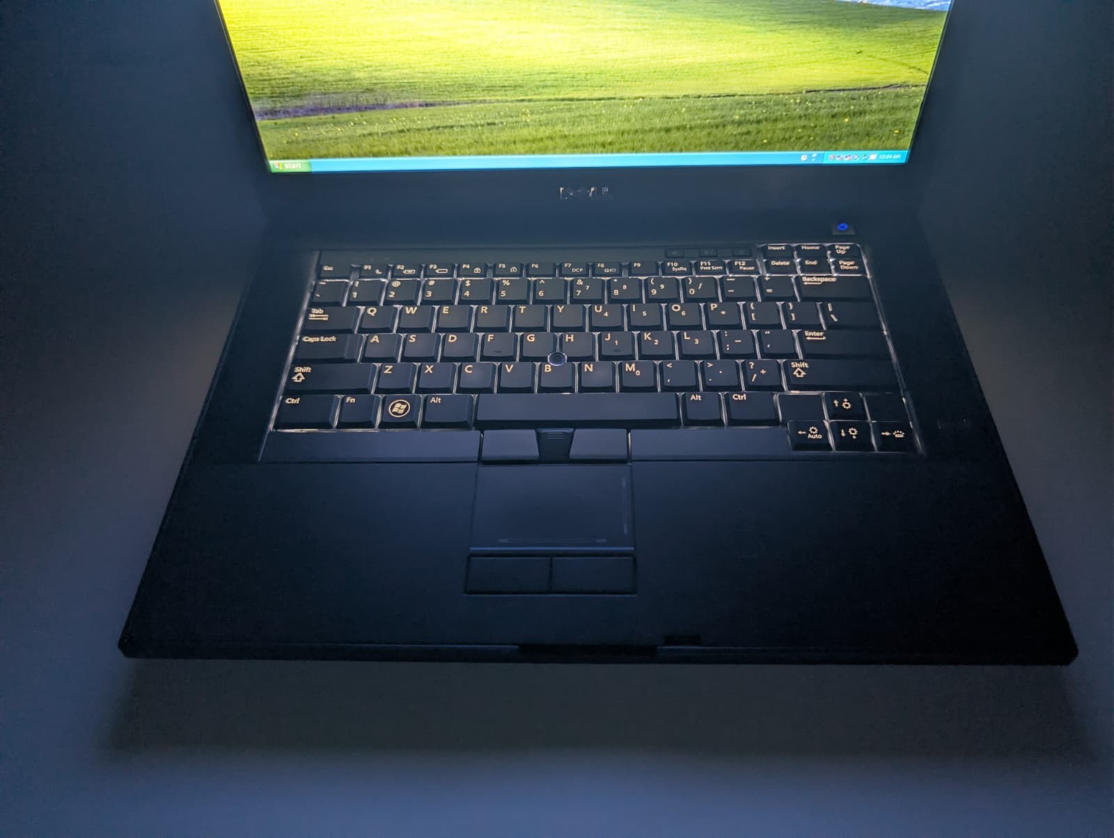 Dell Latitude E6500 | C2D T9900 4GB RAM 250GB HDD | Backlit NVIDIA Win XP 32-Bit