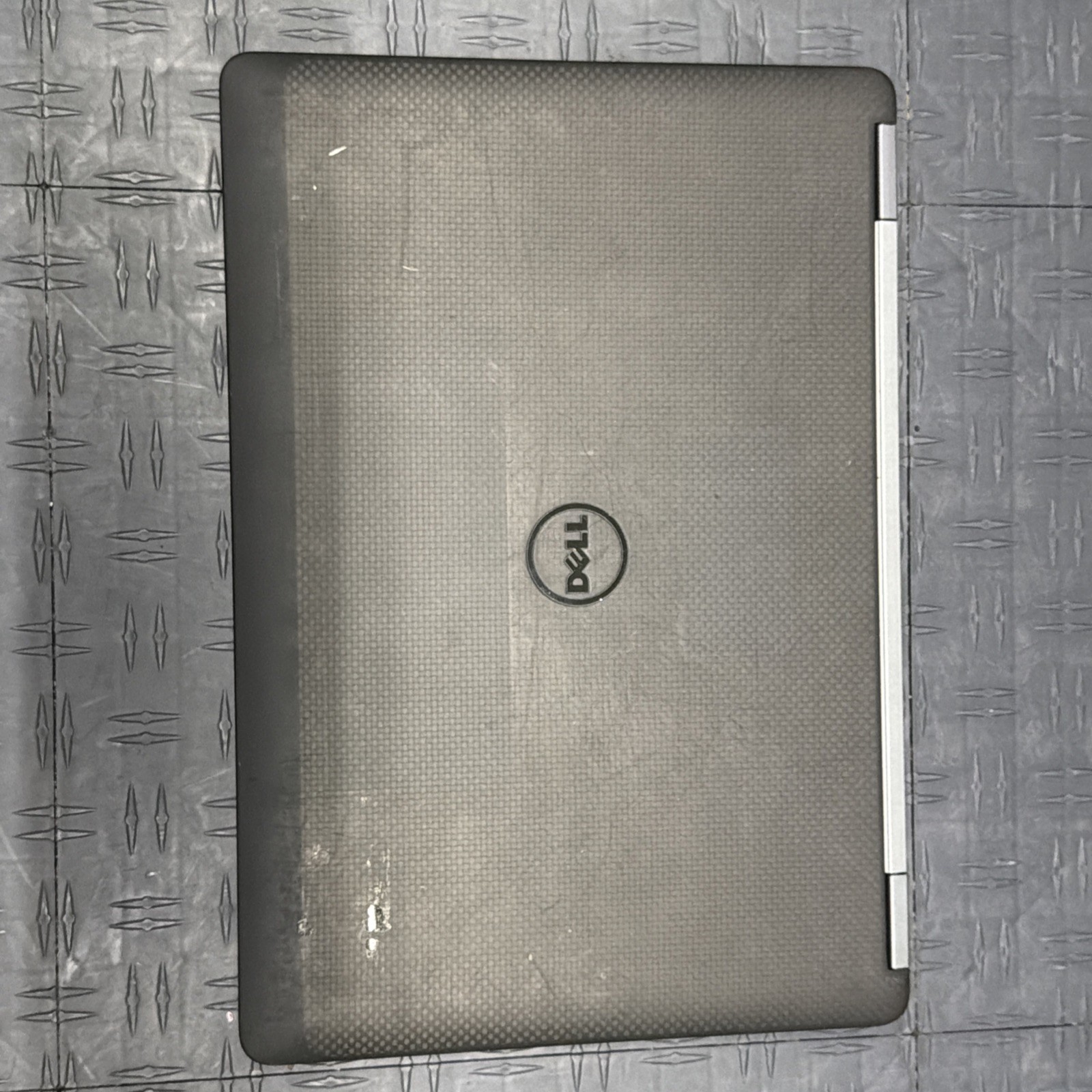 Touch screen DELL LATITUDE E7470 INTEL CORE I7 | No Hard drive | No Ram |NoPower