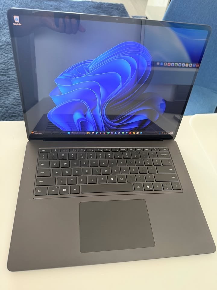 SURFACE LAPTOP 7 SNAPDRAGON