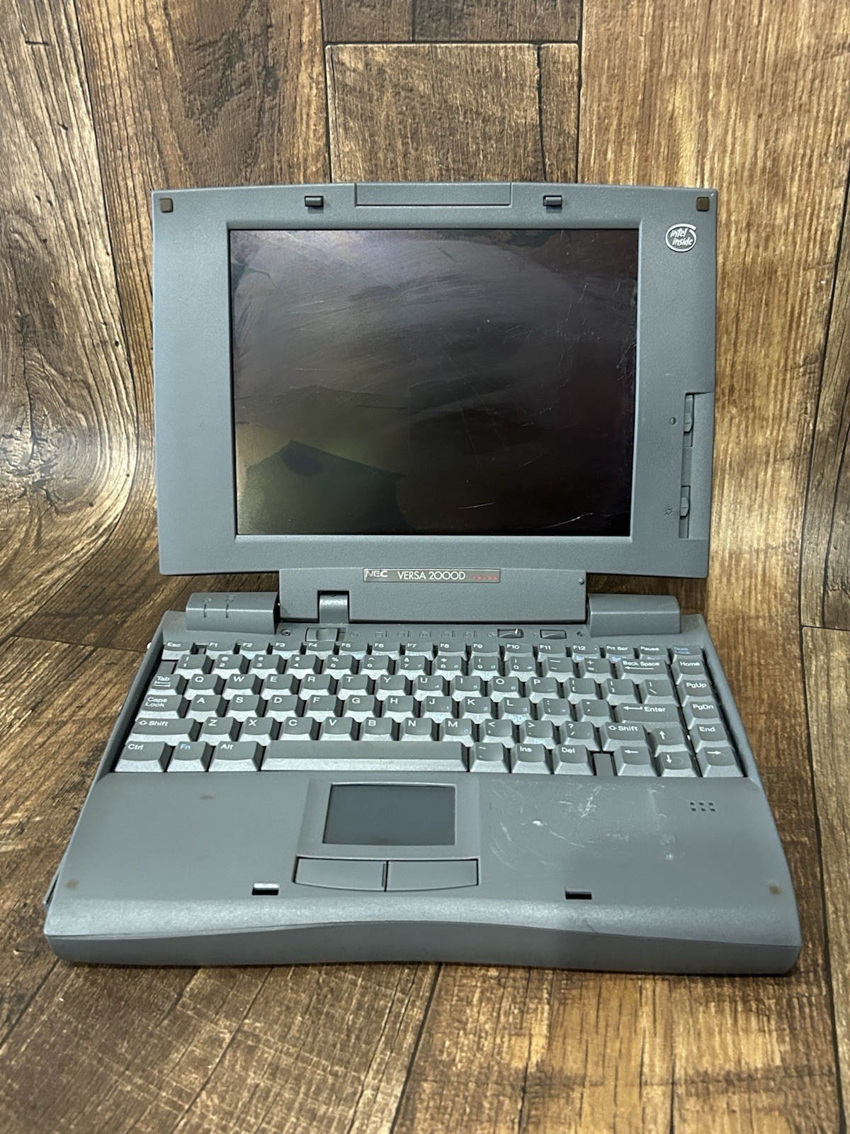 NEC Versa 2000D Laptop For Parts As Is PC-6010-41301W Not Tested
