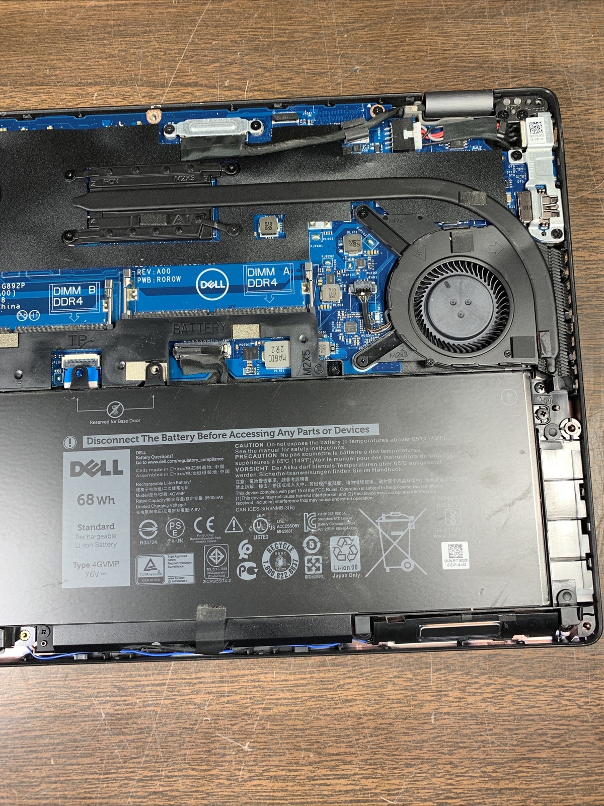 DELL LATITUDE 5400 INTEL CORE I5-8365U 1.60GHZ **NO RAM **POWER ON NO IMAGE
