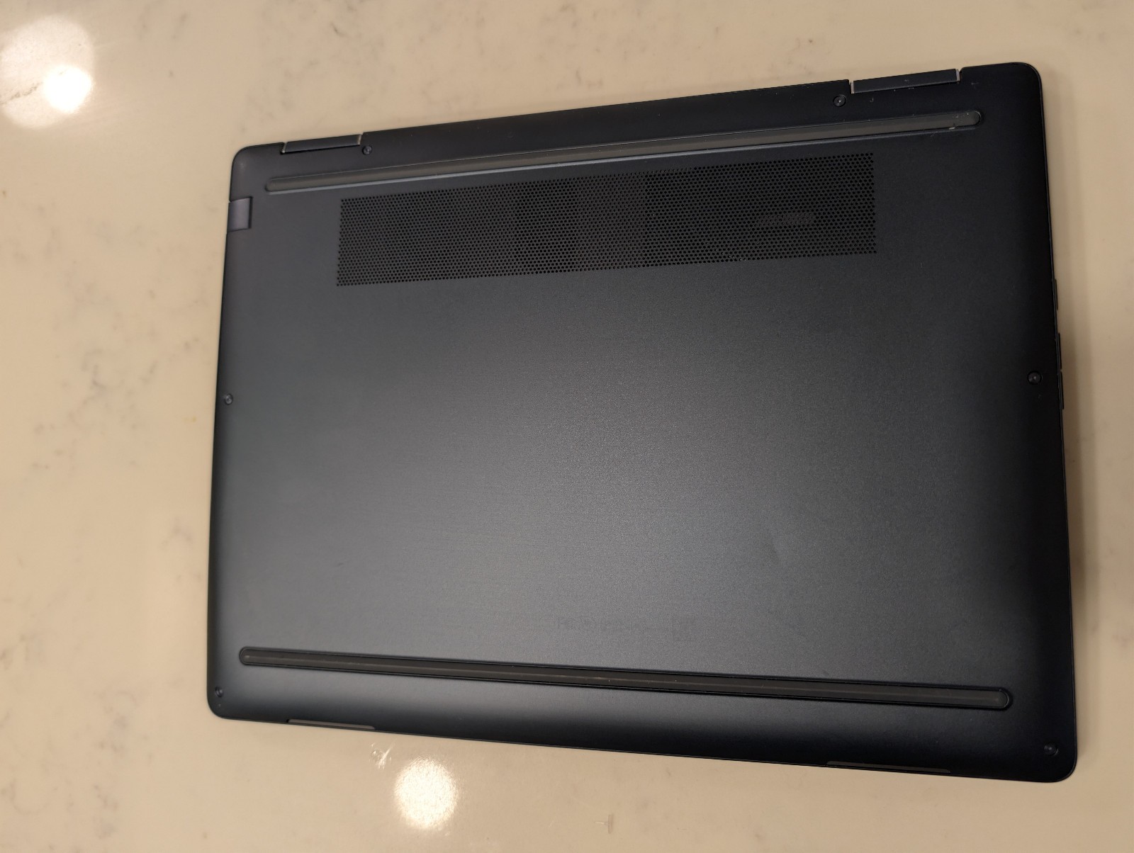 HP Elite Dragonfly 13.5″ Chromebook | i5-1235U | 8GB RAM | 128GB – READ