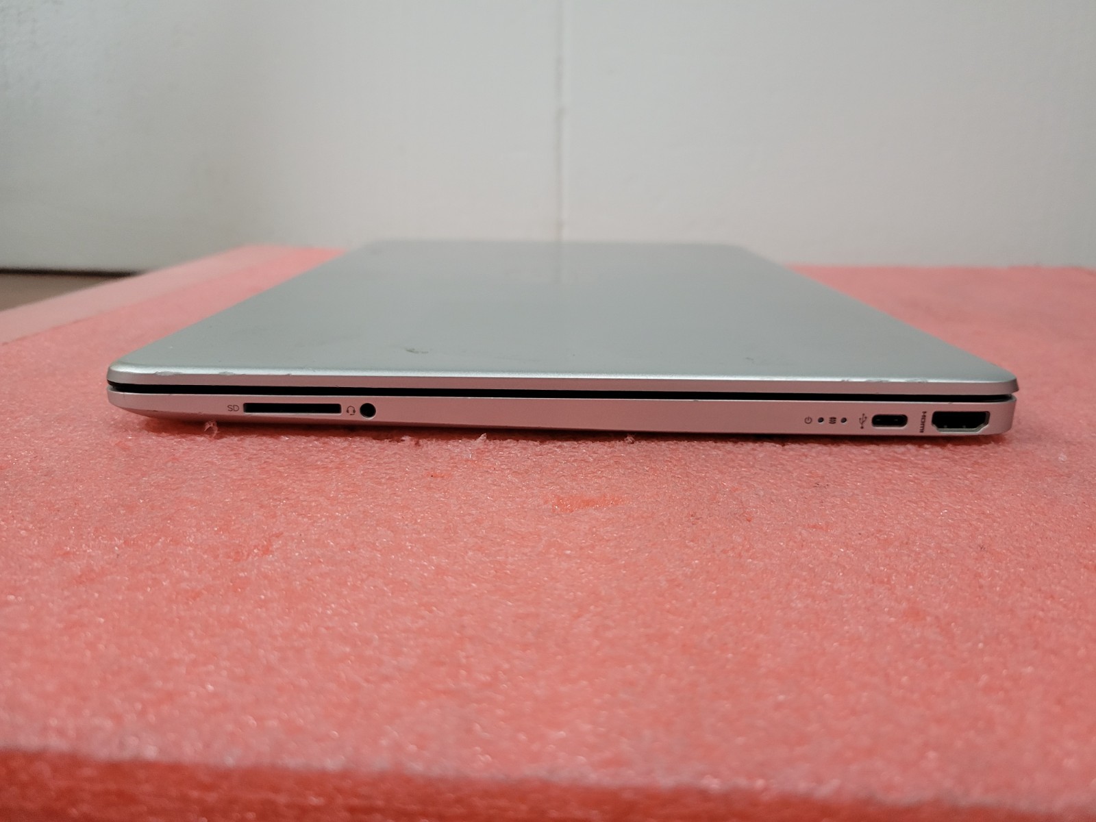 HP Laptop 15-DY1027OD i7-1065G7@1.3GHz 4GB RAM NO OS/HD *BIOS/READ* | LP471