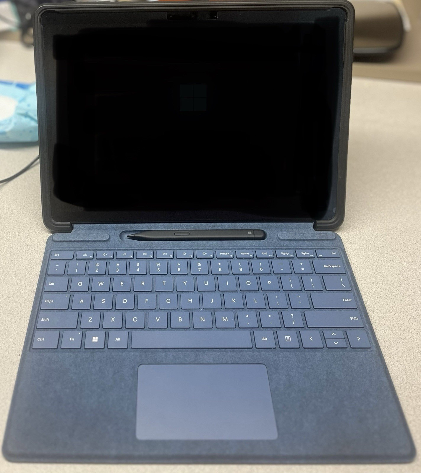 Surface Pro 9 – Graphite, 12th Gen Intel® Core™ i7, WiFi, 16GB RAM,512GB SSD