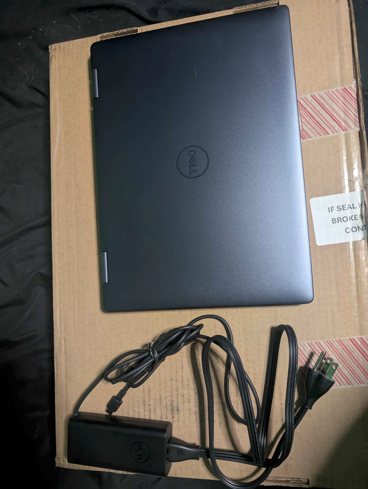 Dell Inspiron 14 7445 2-in-1 Ryzen 7 8840HS 16GB RAM 1TB SSD Touchscreen