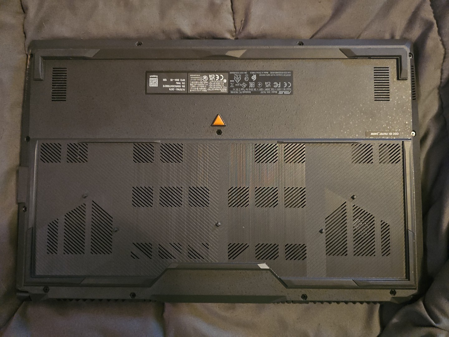 TUFF GAMEING LAPTOP 4050 17.5 DISPLAY
