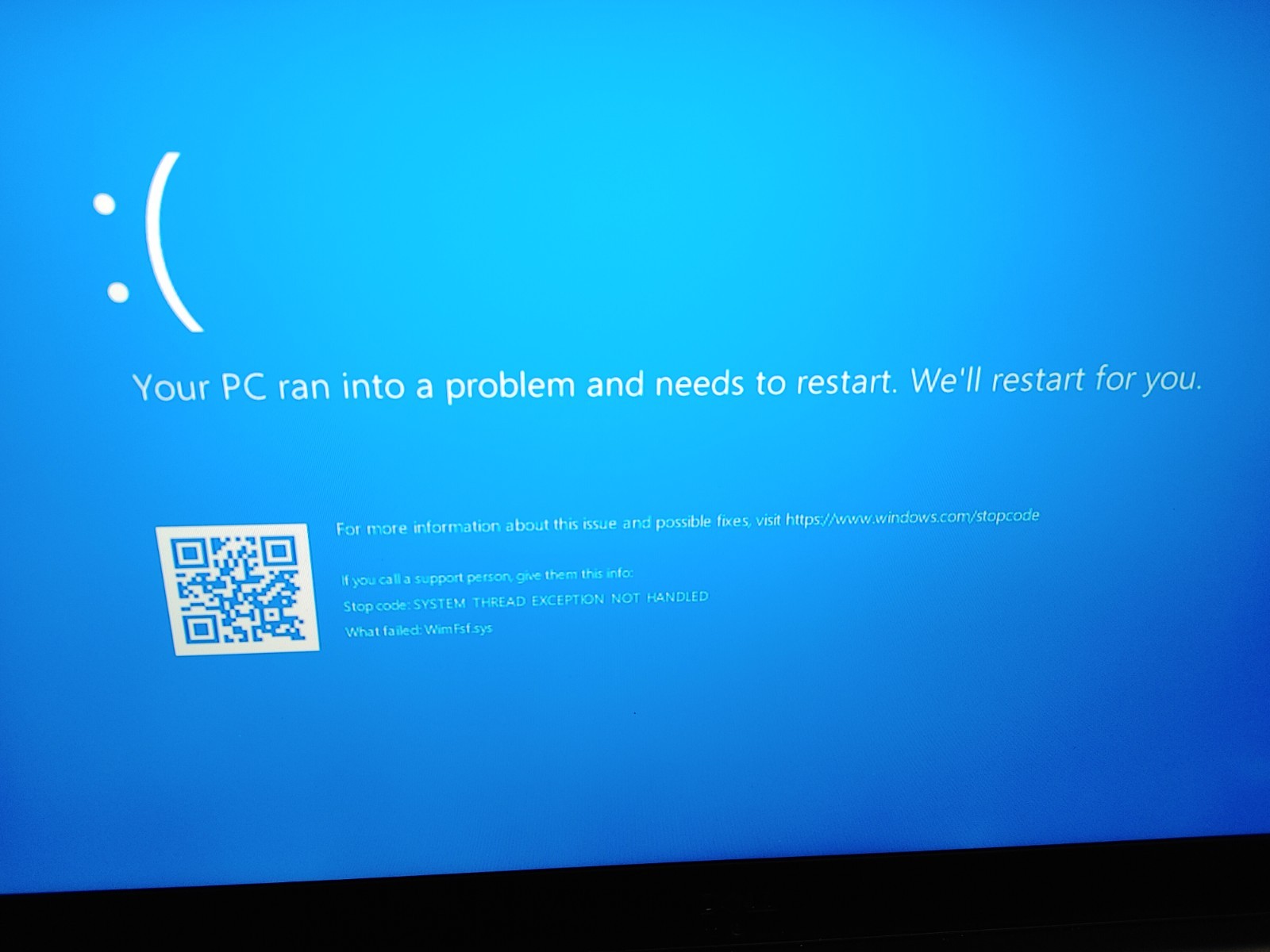 Dell XPS 9570 Core i7-8750H@2.20GHz, 8GB RAM , NO SSD , FOR PARTS/ REPAIR