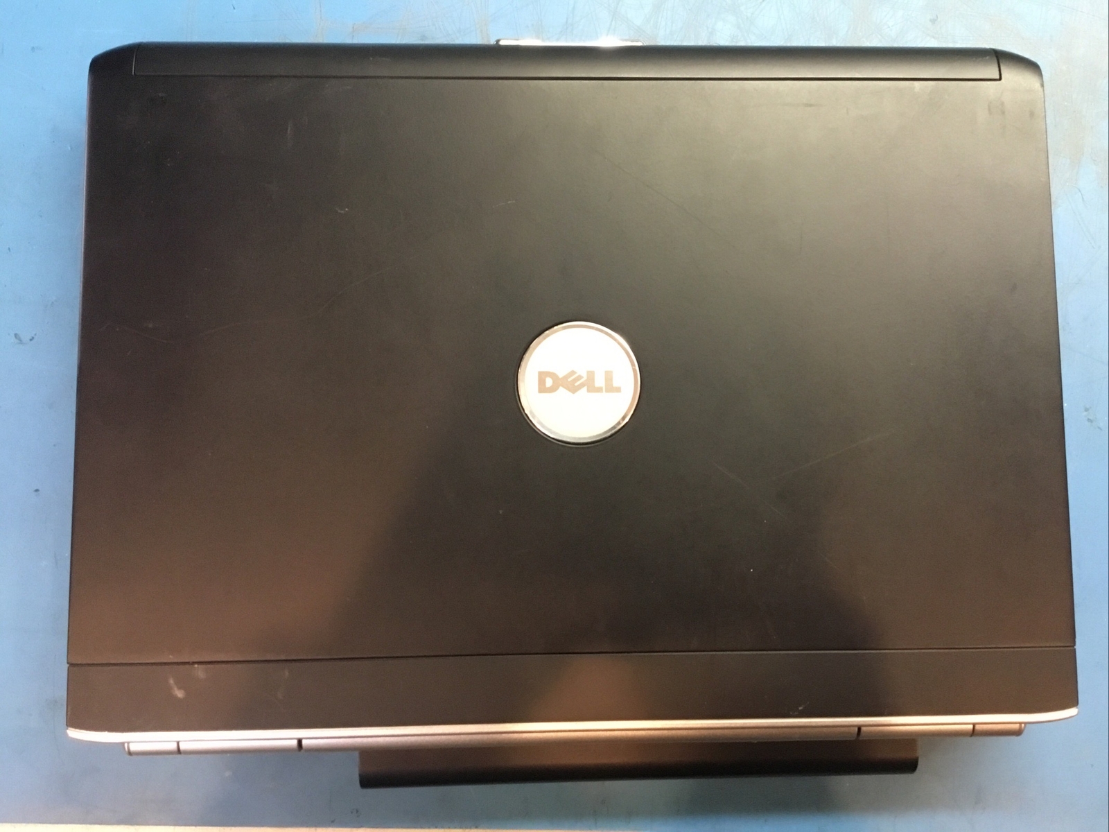 Dell Inspiron 1521 AMD Athlon 64 X2, 160GB, 1GB RAM, Win 10, Dark Display – H3
