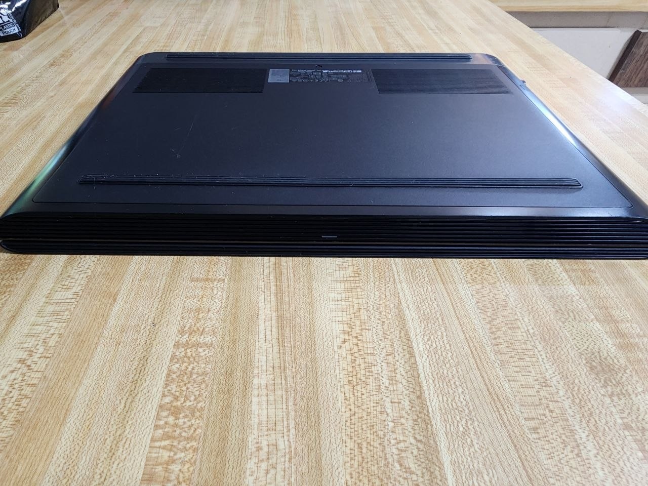 Dell G5 15 G5587 15.6″ intel i5-8300H 8GB DDR4 2666 128GB SSD + 1TB HDD LPV005