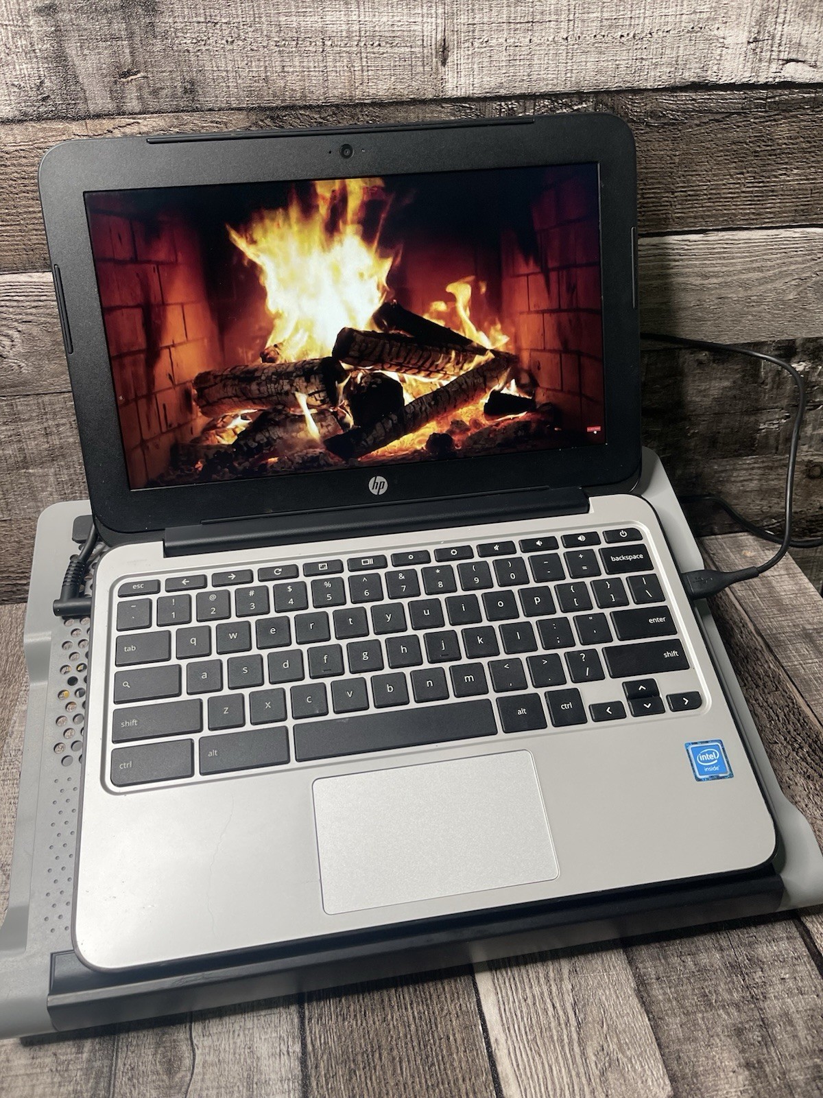 HP Chromebook 11 G4 11.6 Inch And TERGUS AWE84. Very Unique Paint On The Cover