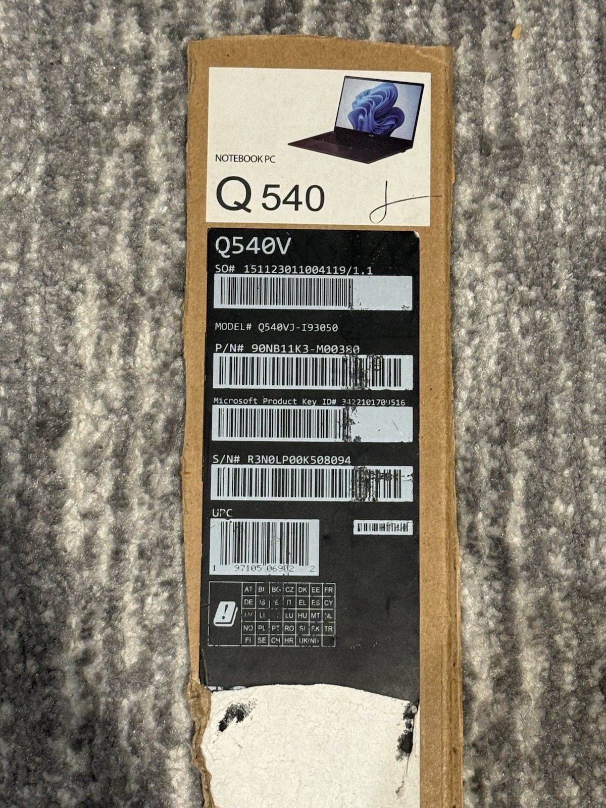 Asus Laptop Q OLED Q540VJ 15.6″ i9-13900H 16GB RAM 1TB SSD GeForce RTX 3050