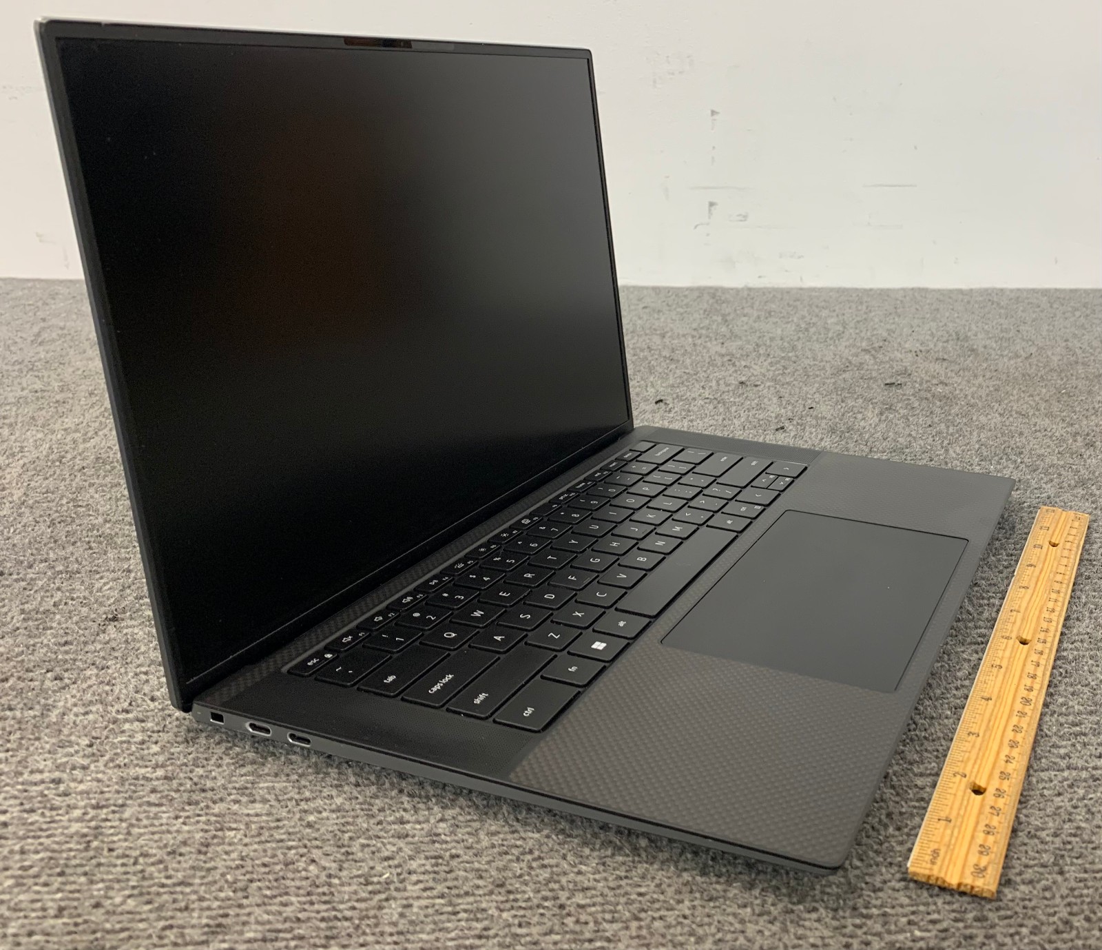 Dell Precision 5570 15.6″ Laptop i7-12700H, No RAM/Storage, Remote Managed
