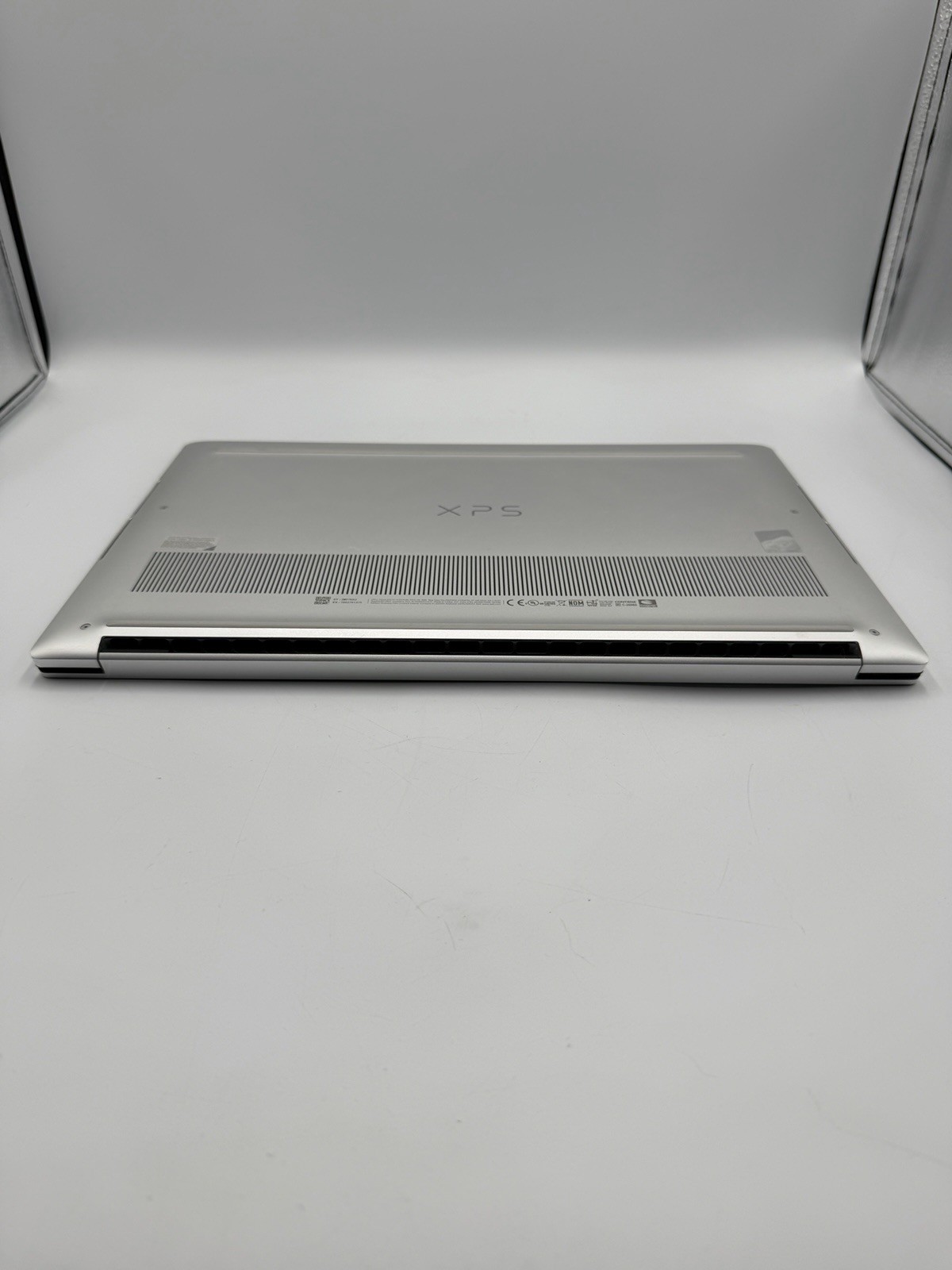 Dell XPS 15 9520 15.7″ Intel i7-12700H 32GB 1TB SSD RTX 3050 Ships Today !