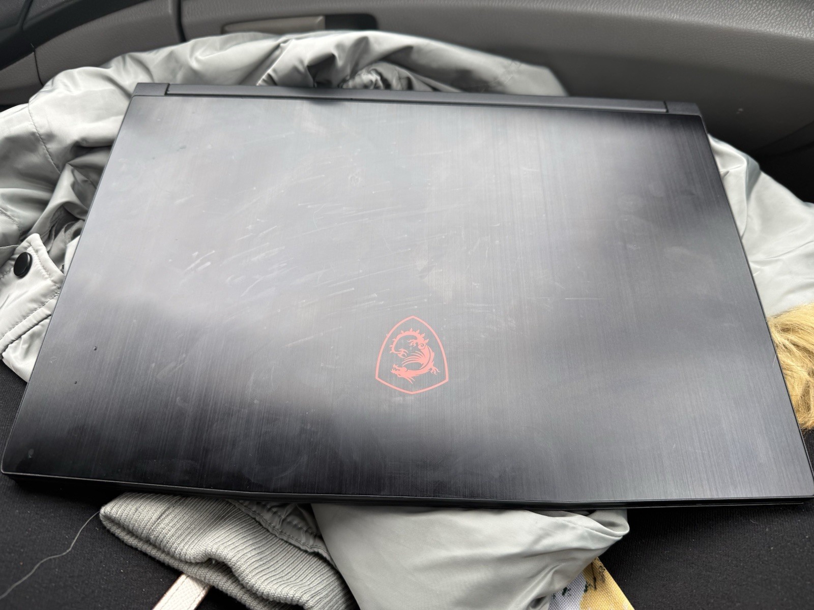 MSI GF63 Thin 15.6” (512GB SSD Intel Core i5-11400H 2.7GHz 16GB RAM) Gaming…