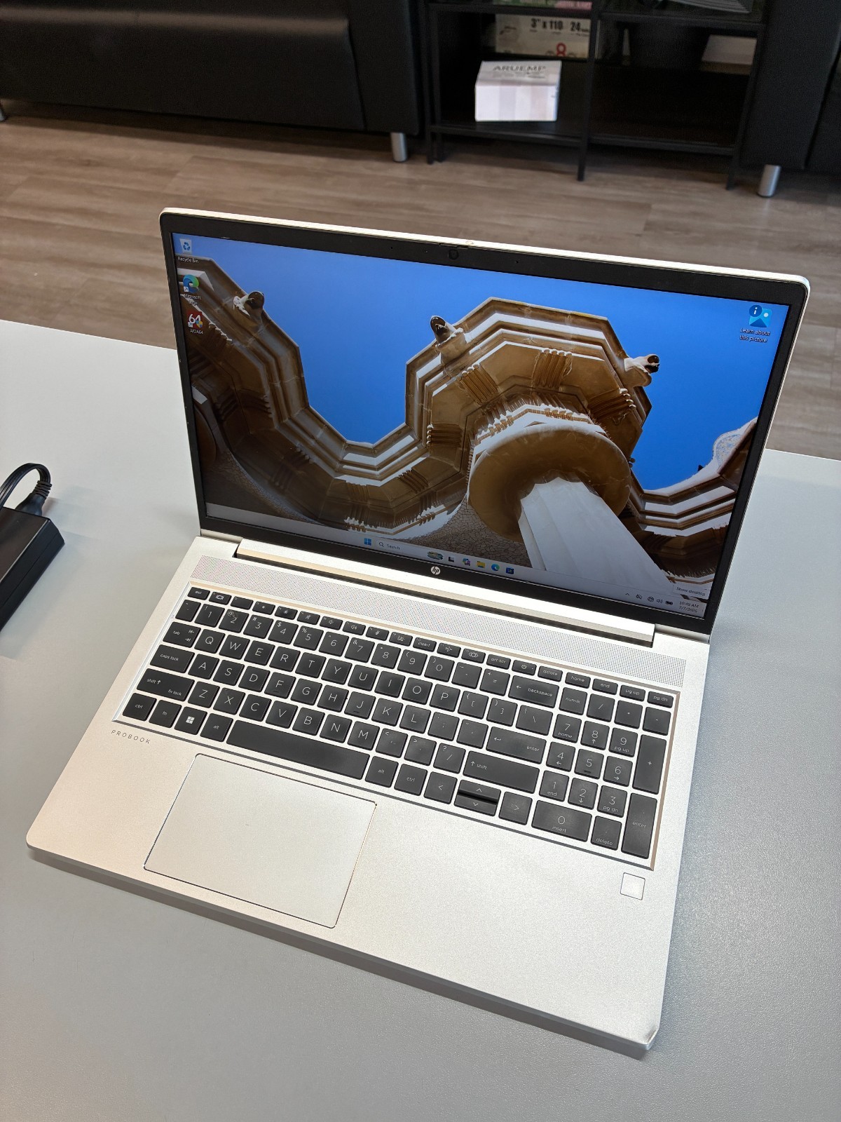 HP ProBook 455 G10: 15.6″ / Ryzen 5 7530U / RAM 16Gb / SSD 512Gb / Win 11