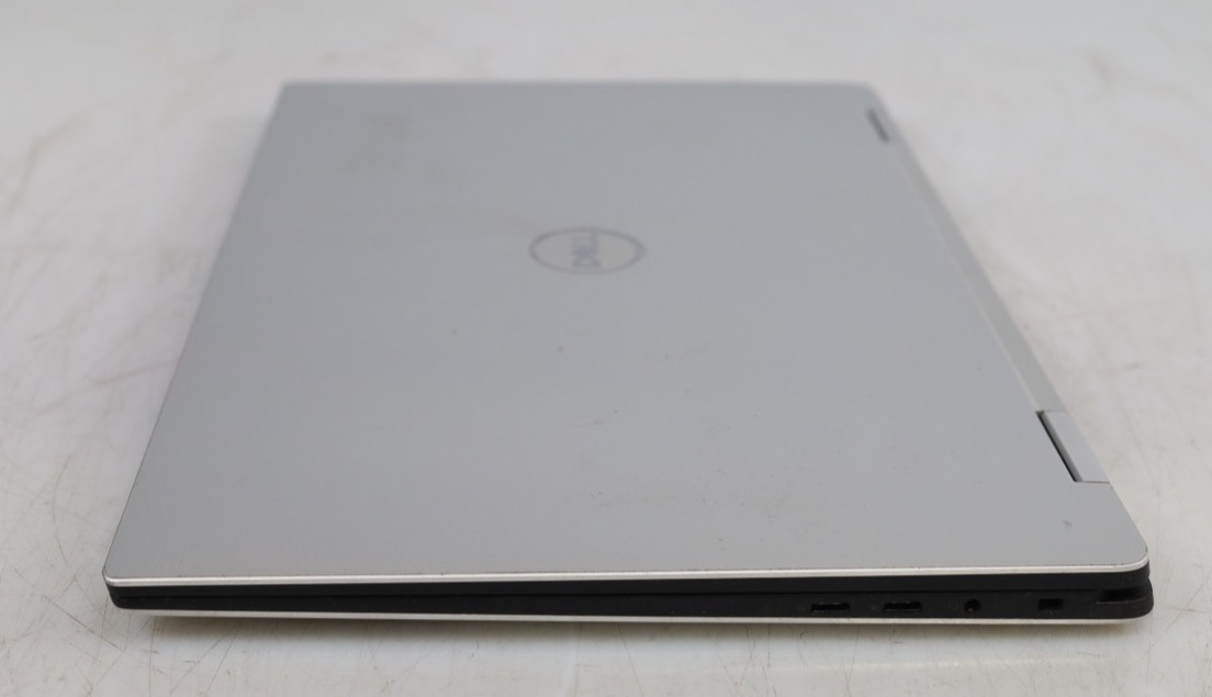 Dell Precision 5530 15.6″ Intel i5-8305G 8GB 256GB SSD WX VEGA Win11