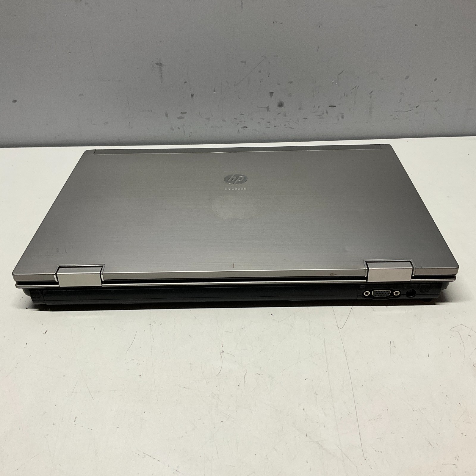 15.6″ HP ELITEBOOK 8540P | i5-M520 @ 2.40 GHz 2GB 256GB SSD Windows 10 Pro