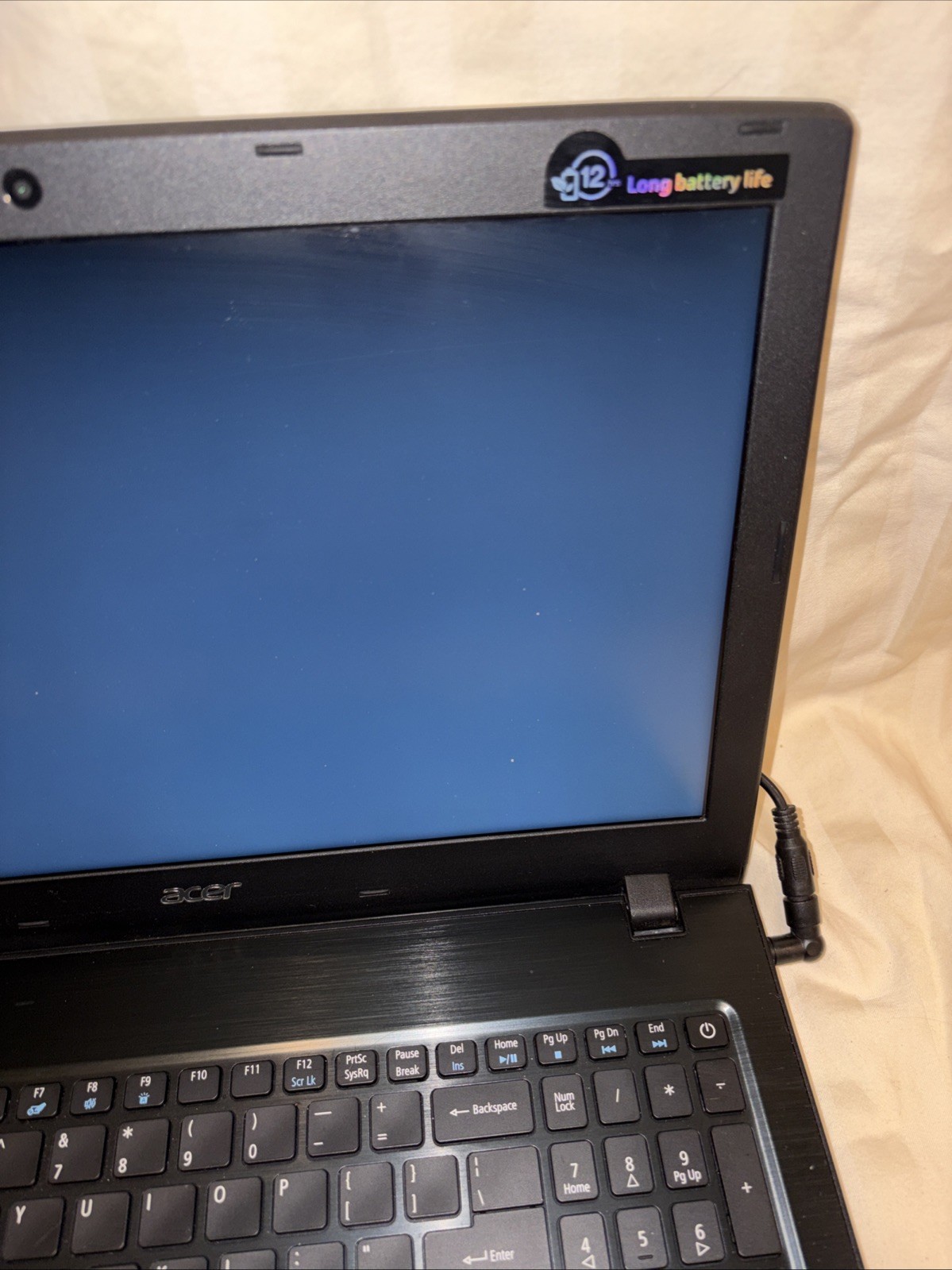 ACER ASPIRE E5-575 | I3-7100U 2.40 GHZ 4GB 250GB Hdd Windows 10 home
