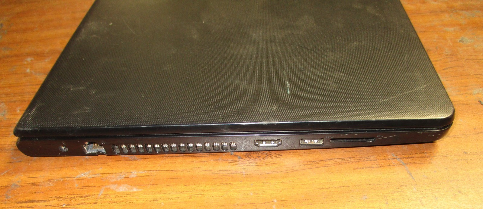 Dell Inspiron 15 3558 15.6″ Intel i3-5015U 4GB RAM 128GB SSD |Win 10