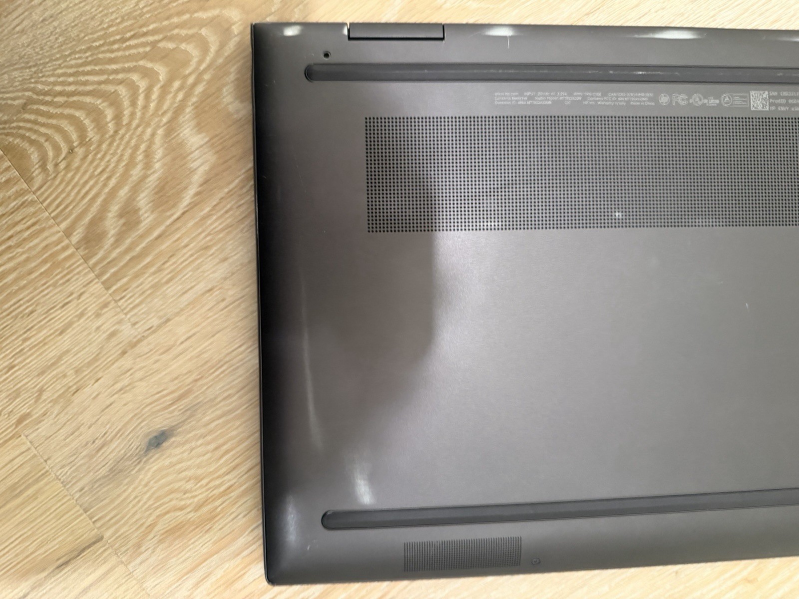 HP ENVY x360 2-in-1 15-ey0xxx Ryzen 7 5825U 15in Win 11 Home Black
