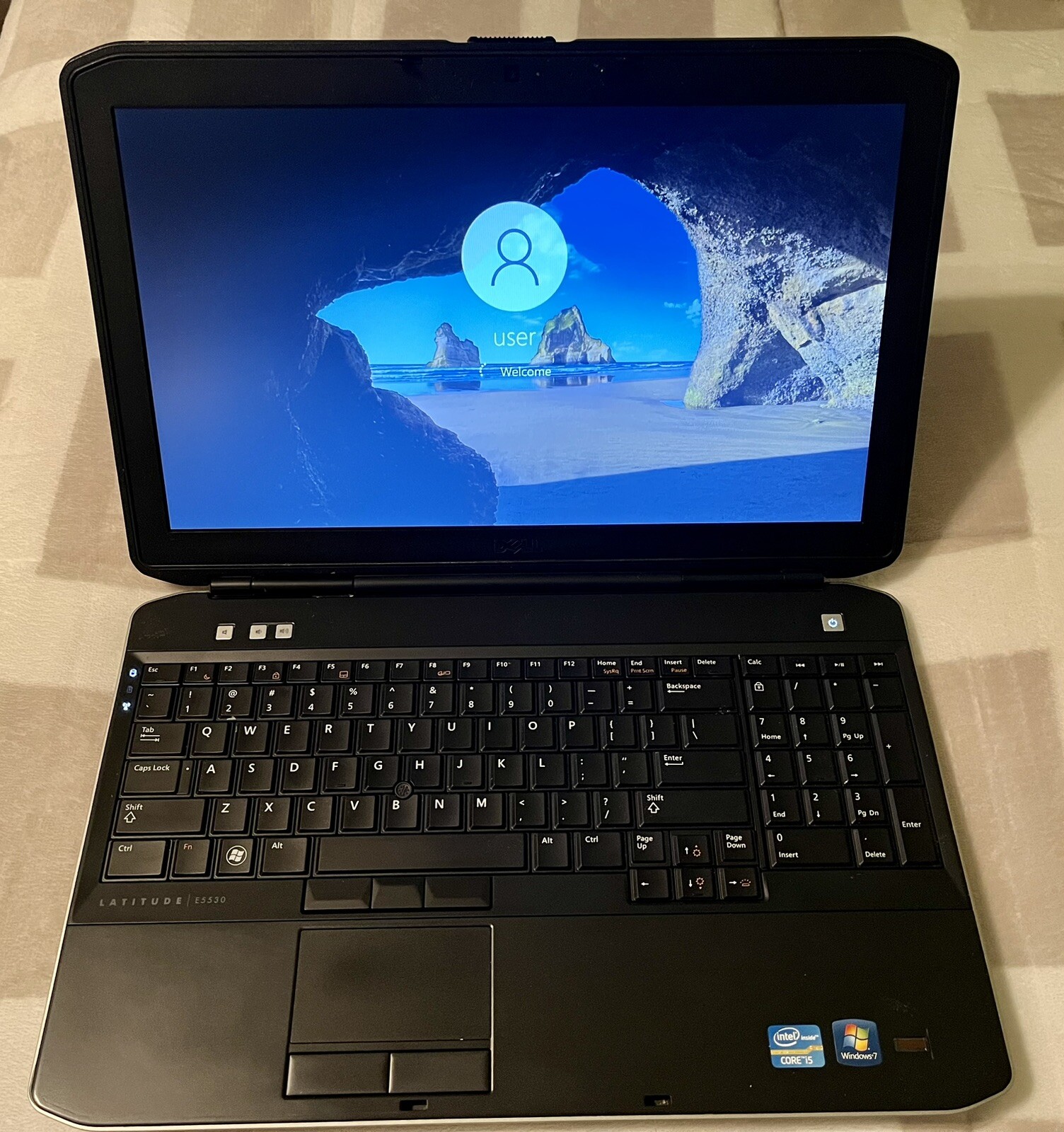 Dell Latitude E5530 Laptop i5-3210M 2.50 8GB RAM 500GB SSD Win 10 Pro DVD +PSU