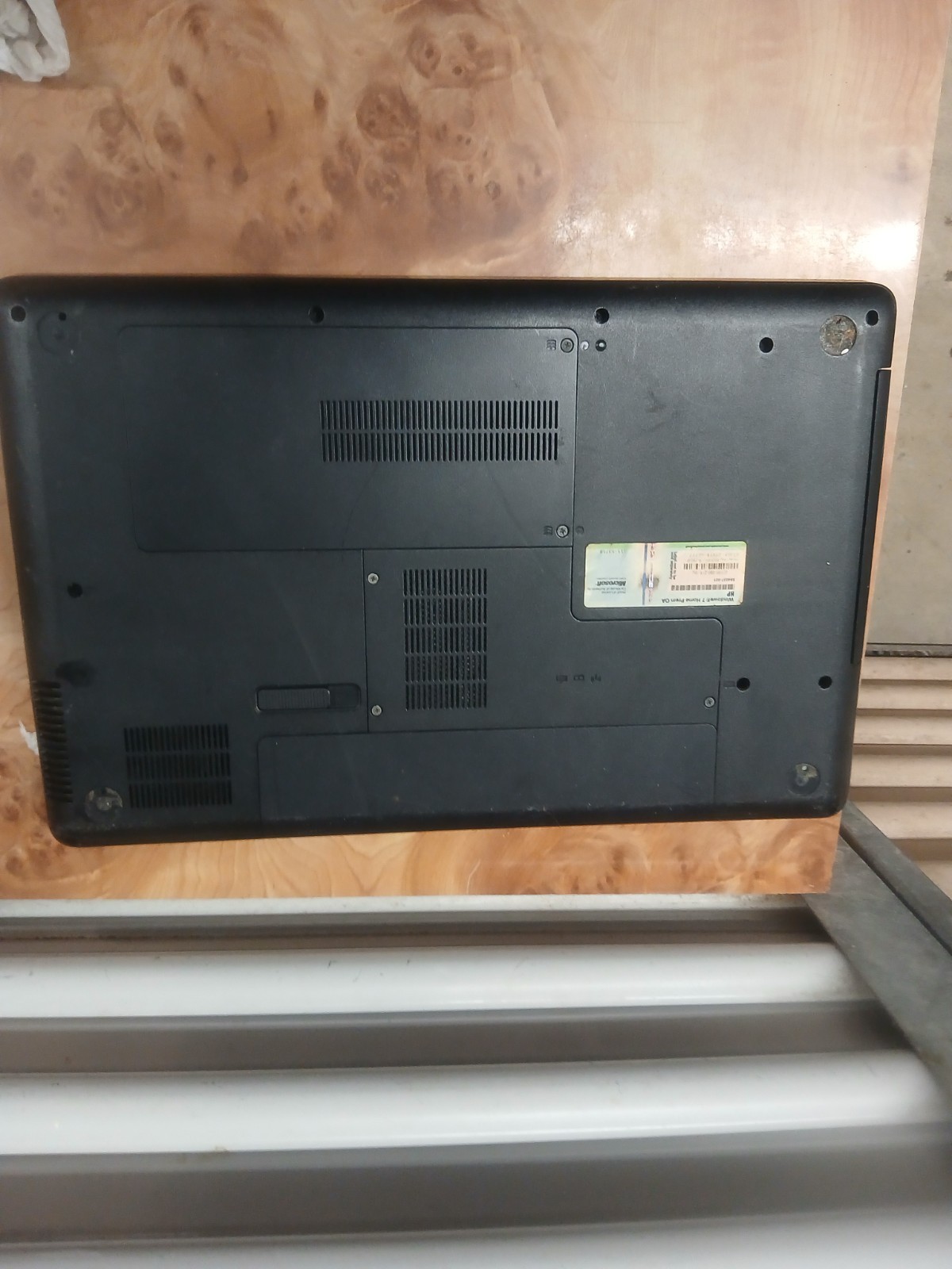Compaq Presario CQ62 Retro Gaming Laptop Celeron For Parts Or Repair Only