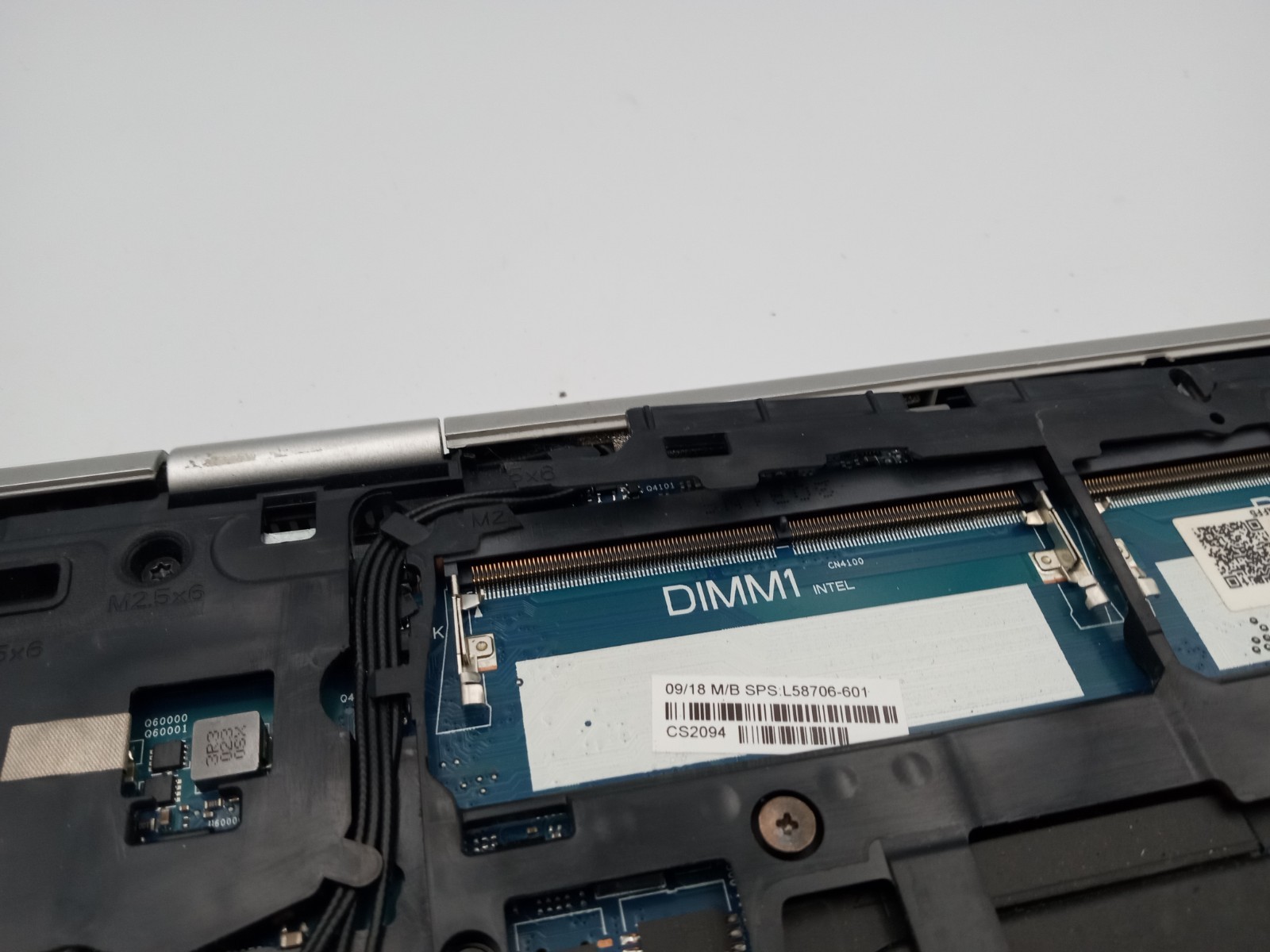 HP ProBook 640 G5 14″ Laptop Intel Core i5 8th Gen – CRACKED LCD – READ -RR