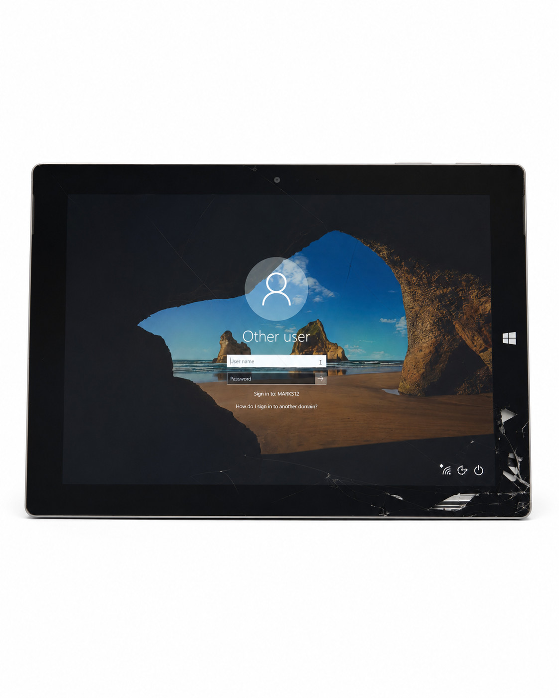 Microsoft Surface 3, Intel Atom x7-Z8700 @ 1.6GHz, 4GB RAM, 64GB SSD