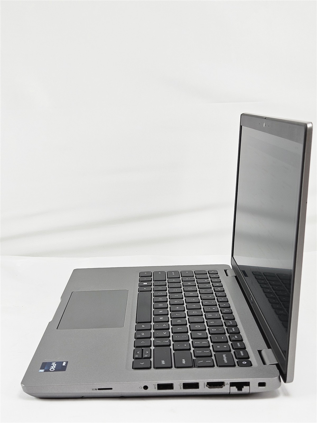 Dell Latitude 5431 Intel i7-1270P 2.2GHz 16GB 256GB SSD 14″ business laptop