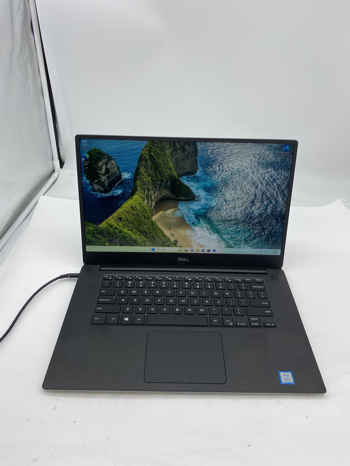 Dell XPS 15 9570 Laptop Core i7 8750H 2.2GHz 16GB RAM 240GB SSD W11P 1050Ti