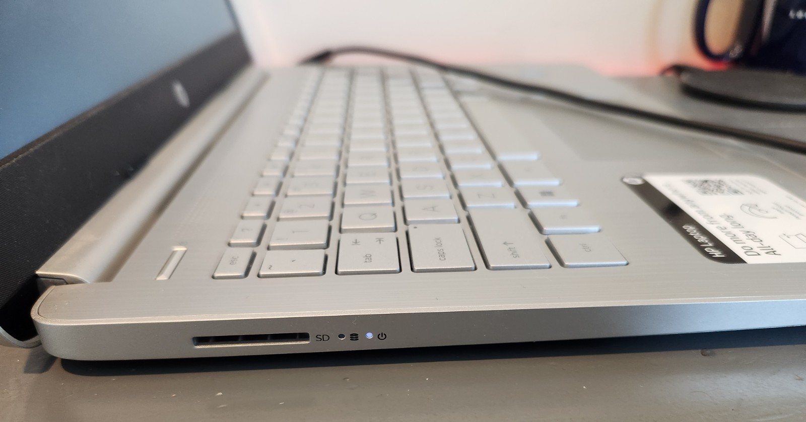HP 14-DQ0075nr 14″ Laptop Intel Pentium SilverN5030 4GB RAM 64GB eMMC Win11Pro